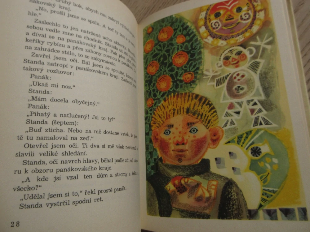 ČÁRYMÁRY NA ZDI, VÁCLAV ČTVRTEK, **an