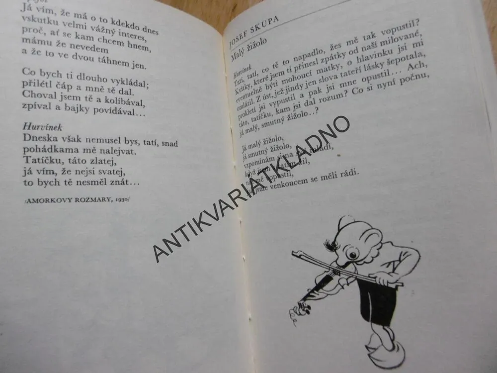 SPEJBL A KURTIZÁNA, MALÝ ŽIŽOLO A JINÉ DŘEVUÁLNÍ PÍSNIČKY A TEXTY, SKUPA