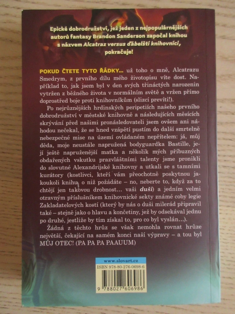 ALCATRAZ VERSUS LEGIE ZAKLADATELOVÝCH KOSTÍ, BRANDON SANDERSON, **an