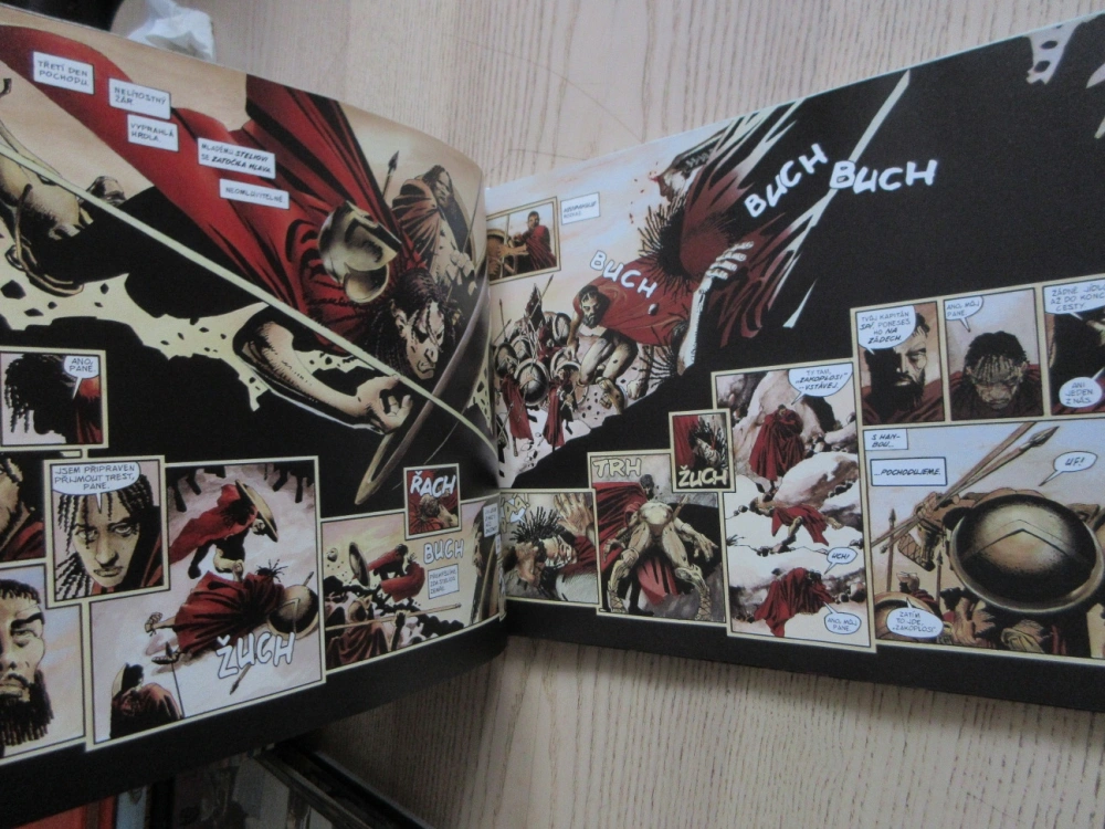 300: BITVA U THERMOPYL, FRANK MILLER, LYNN VARLEYOVÁ, **an