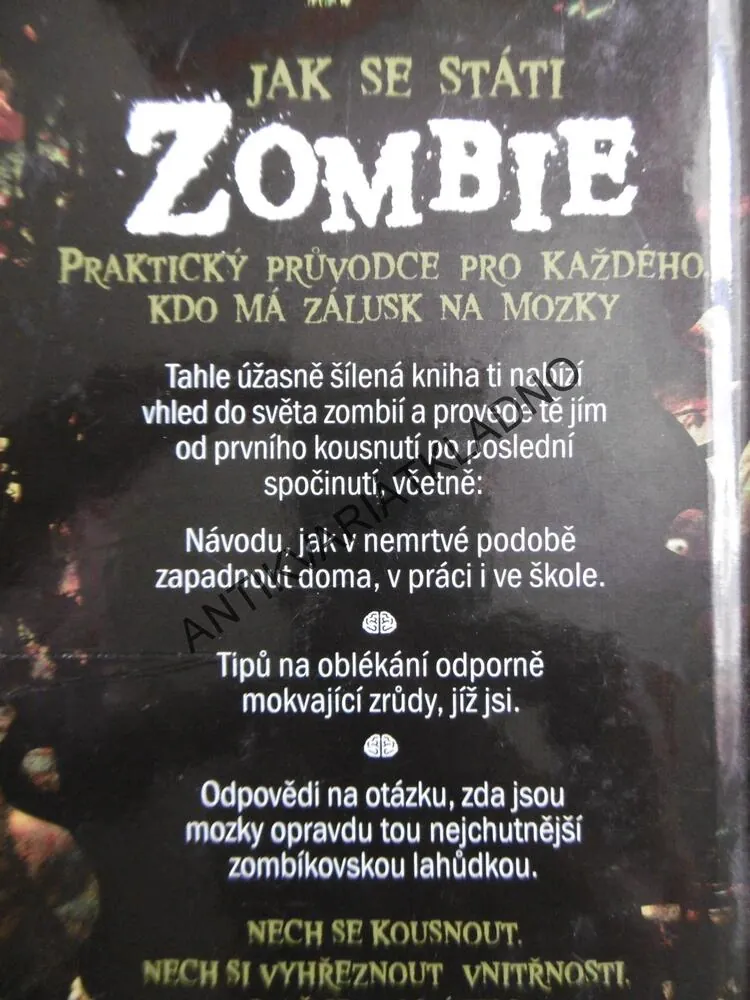 JAK SE STÁTI ZOMBIE, SERENA VALENTINO, **an