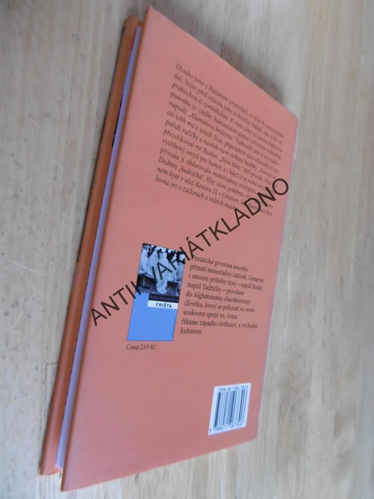 ALUMINIOVÁ KRÁLOVNA, PETRA PROCHÁZKOVÁ