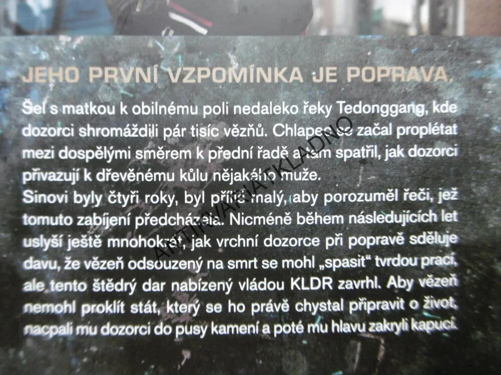 ÚTĚK Z TÁBORA 14, BLAINE HARDEN, **an