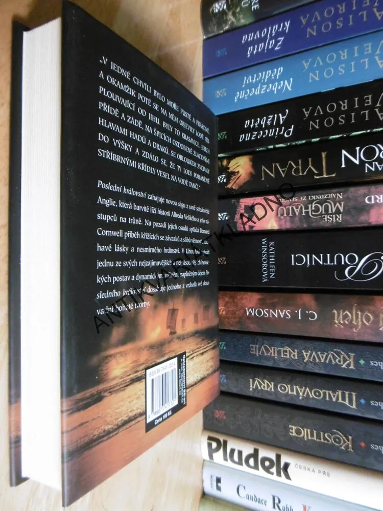 POSLEDNÍ KRÁLOVSTVÍ, BERNARD CORNWELL, **an