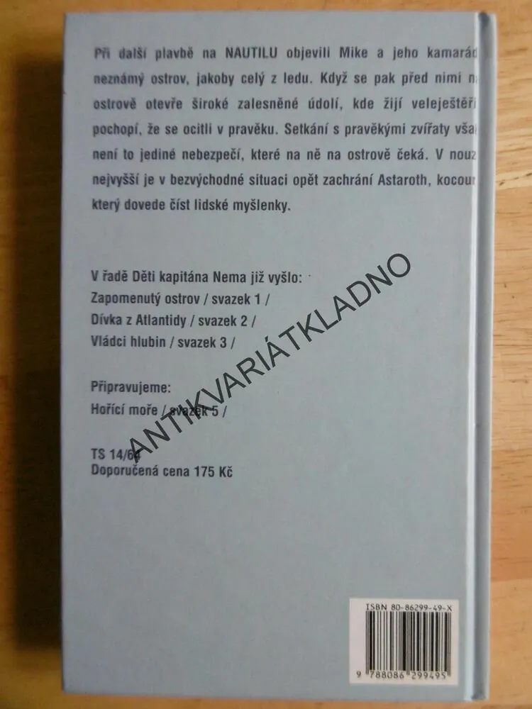 NA OSTROVĚ VELEJEŠTĚRŮ, DĚTI KAPITÁNA NEMA, WOLFGANG HOHLBEIN