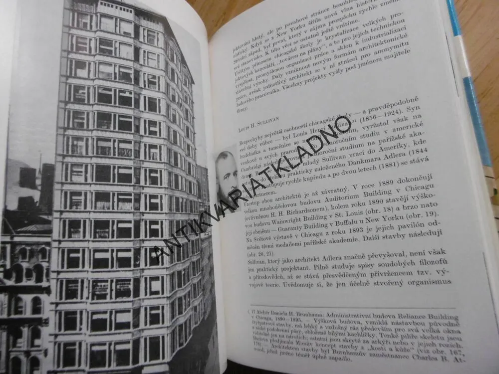 ARCHITEKTURA 20 .STOLETÍ, FELIX HAAS,
