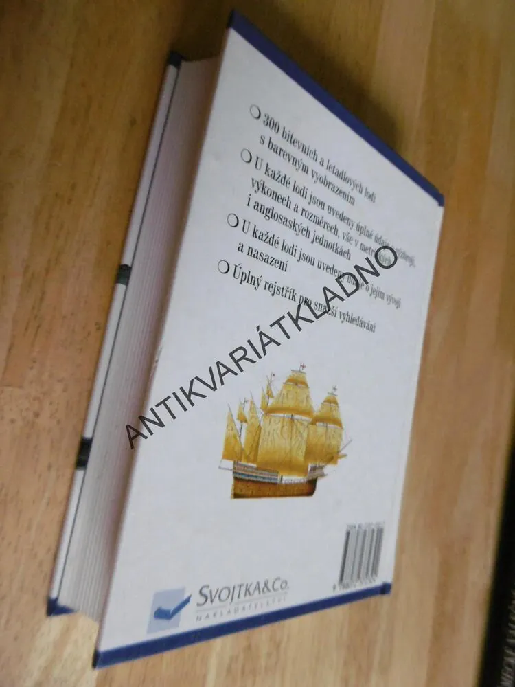 BITEVNÍ A LETADLOVÉ LODĚ, STEVE CRAWFORD, **an