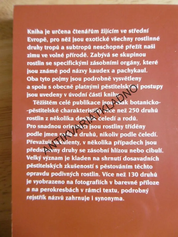 PODIVNÉ ROSTLINY S KAUDEXY A PACHYKAULY
