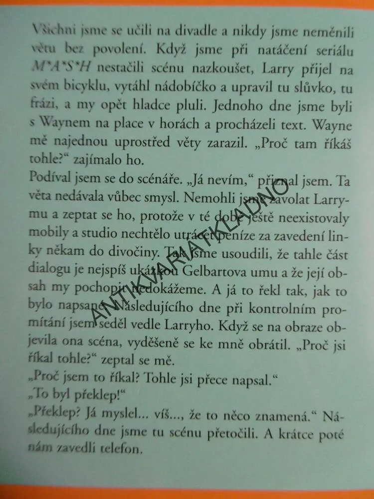 NIKDY SI NEDÁVEJTE VYCPAT SVÉHO PSA, ALAN ALDA,**an
