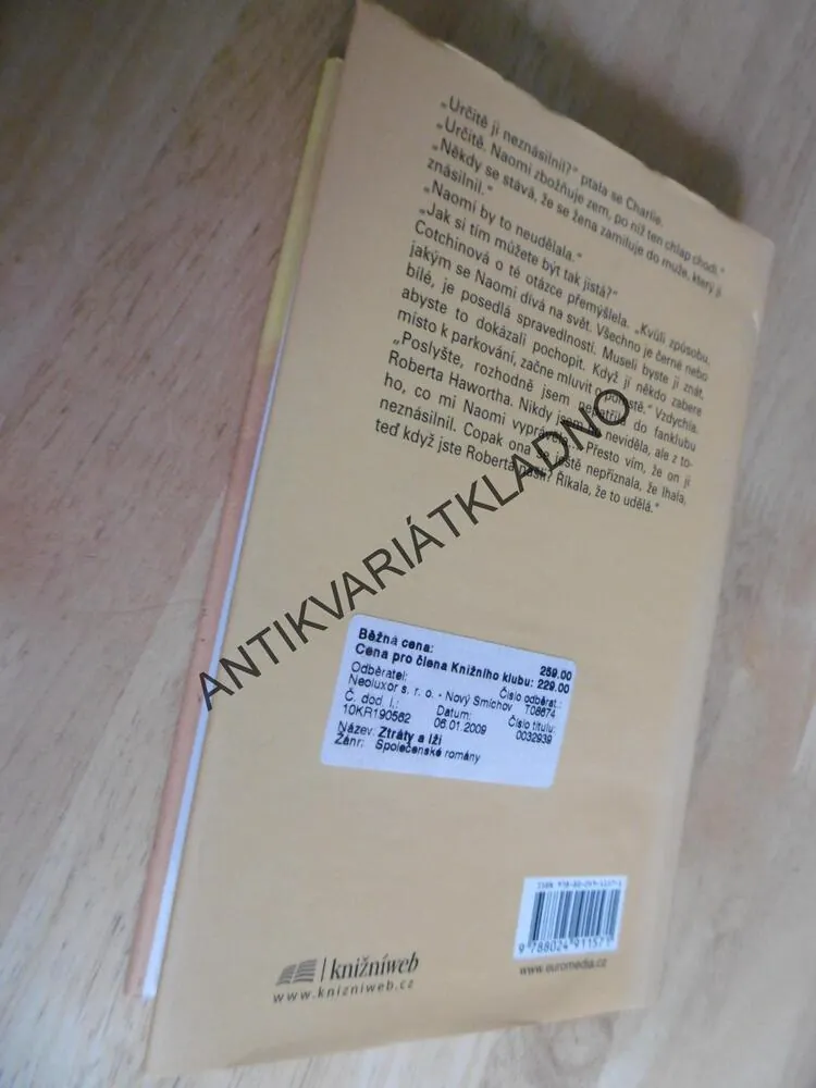 ZTRÁTY A LŽI, SOPHIE HANNAH, **an
