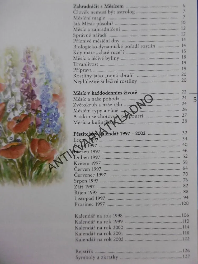 ZAHRADNIČIT S MĚSÍCEM, CLAUDIA GRAFOVÁ