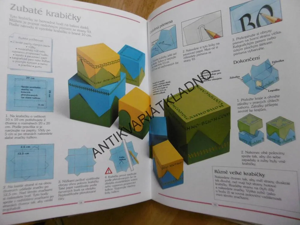 HRÁTKY S PAPÍREM, OZDOBY, PŘÁNÍ, MASKY, LETADLA AJ. **an