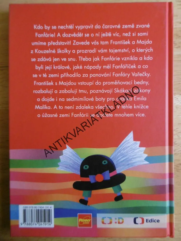 FANFÁRIE, MILOŠ KRATOCHVÍL, LUCIE DVOŘÁKOVÁ, **an