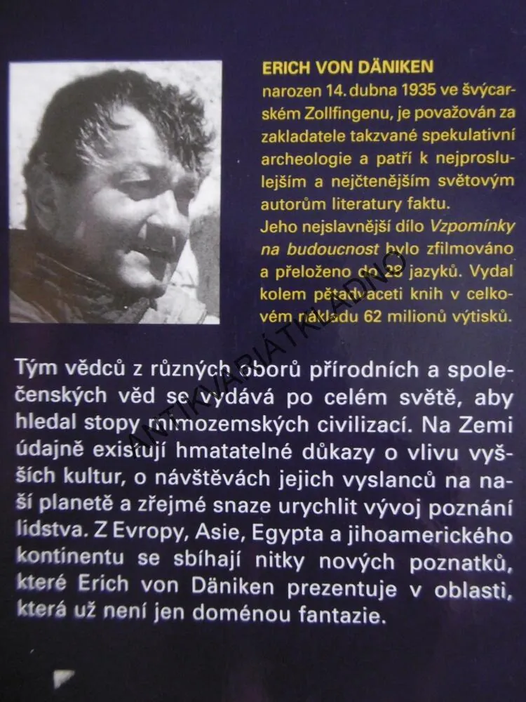 NEZNÁMÉ Z VESMÍRU, KOSMICKÉ STOPY, NÁLEZY, OBJEVY A FENOMÉNY, ERICH VON DÄNIKEN, **an