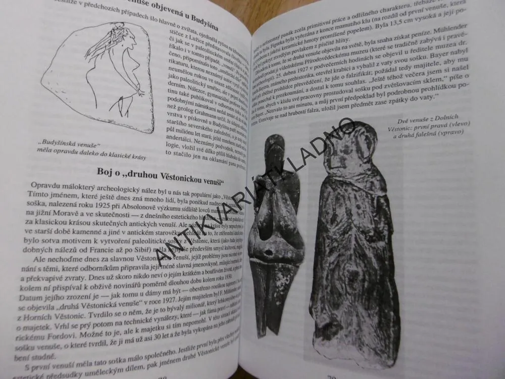 SLEPÉ ULIČKY ARCHEOLOGIE, KAREL SKLENÁŘ, **an