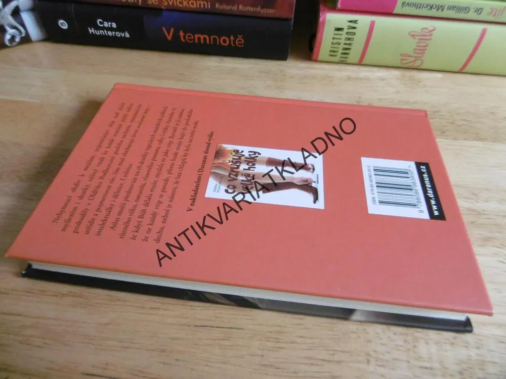 ATLAS MUŽŮ, OLDŘIŠKA PODHORCOVÁ, **an