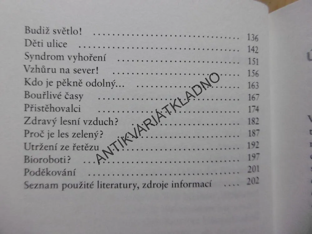 TAJNÝ ŽIVOT STROMŮ, PETER WOHLLEBEN, **an