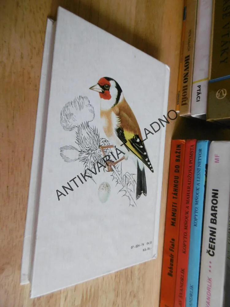 PTÁCI V ZAHRADĚ A NA POLI, JIŘÍ FELIX, KVĚTOSLAV HÍSEK, **an