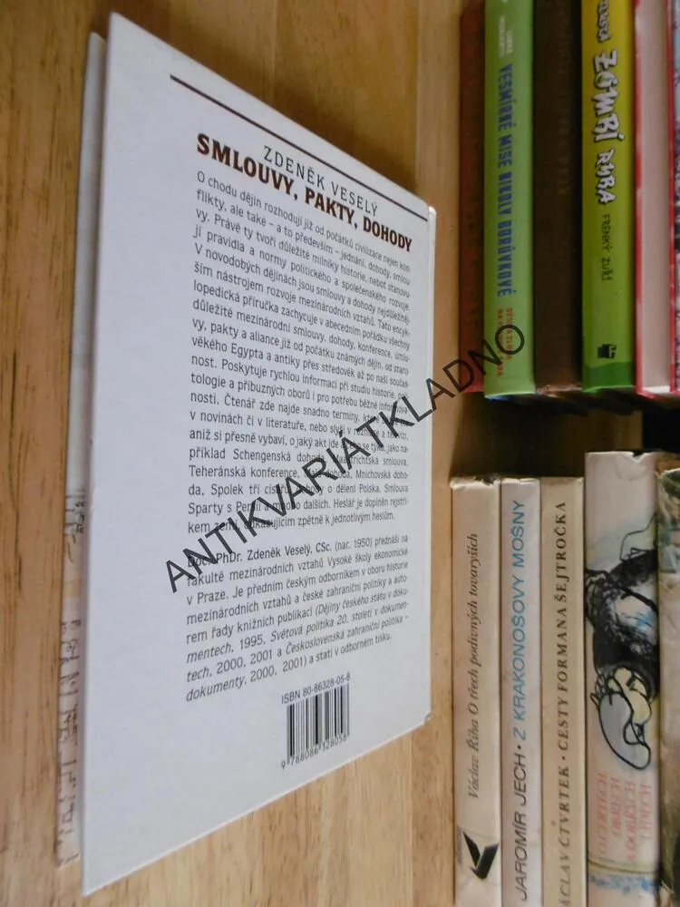 SMLOUVY PAKTY DOHODY, ZDENĚK VESELÝ, **an