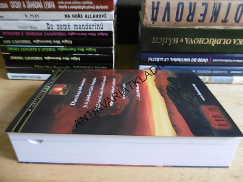DIANETIKA, MODERNÍ VĚDA O DUŠENÍM ZDRAVÍ, HUBBARD