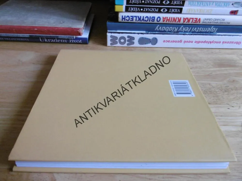 KNÍŽKA PRO KNIHOMOLY, VLADIMÍR JIRÁNEK
