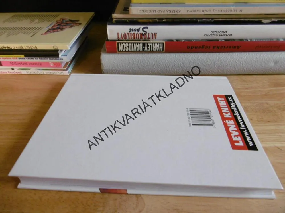PLNÝ PYTEL POHÁDEK, ČESKÉ POHÁDKY, SIROVÁTKA, JÁGR,2007, **an