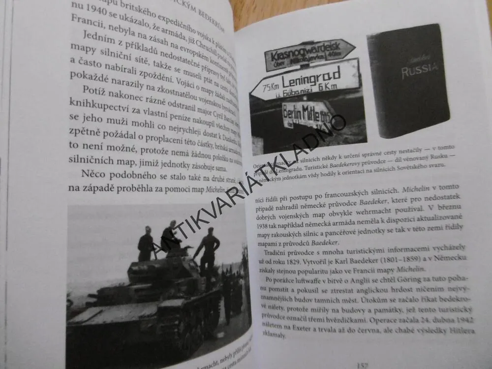 PODIVUHODNÉ PŘÍBĚHY DRUHÉ SVĚTOVÉ VÁLKY, ŘADA KURIOZIT Z FRONTY I TÝLU, JESÚS HERNÁNDEZ, **an