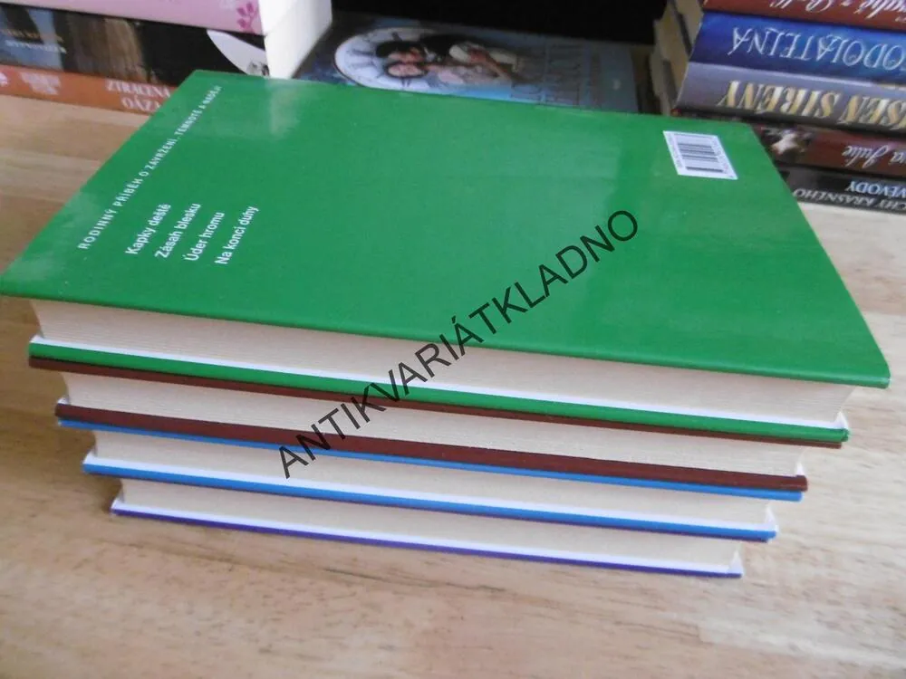 KAPKY DEŠTĚ, ZÁSAH BLESKU, ÚDER HROMU, NA KONCI DUHY, V.C. ANDREWS,
