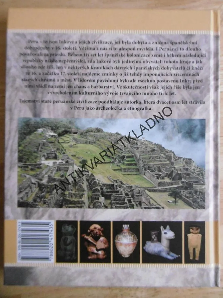 POHŘBENÁ TAJEMSTVÍ STARÉHO PERU, EVA FARFÁNOVÁ BARRIOSOVÁ, HISTORIE STAVITELŮ HLINĚNÝCH PYRAMID, **an