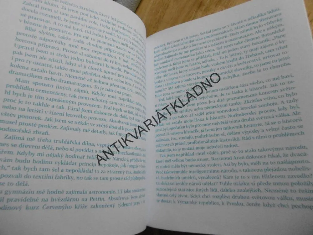 NESMRTELNÍ SLAVNÍ MLADÍ STAŘÍCI, MILOŠ ZAPLETAL, **an