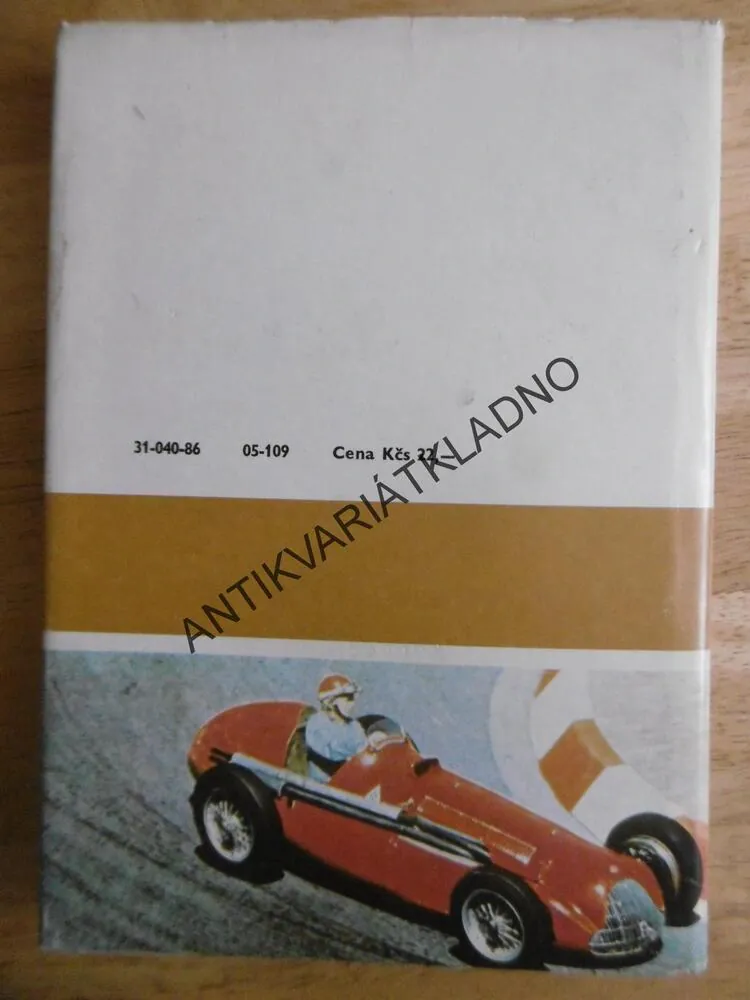 ZAPRÁŠENÉ OKTANY, DALIBOR JANEK, ZÁVODY FORMULE