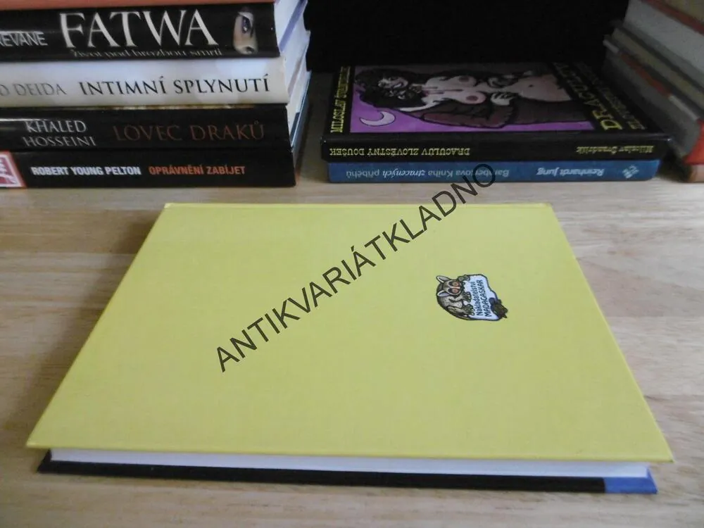 DRACULŮV ŠVAGR, DRAKULA, ŠVANDRLÍK, NEPRAKTA, **an