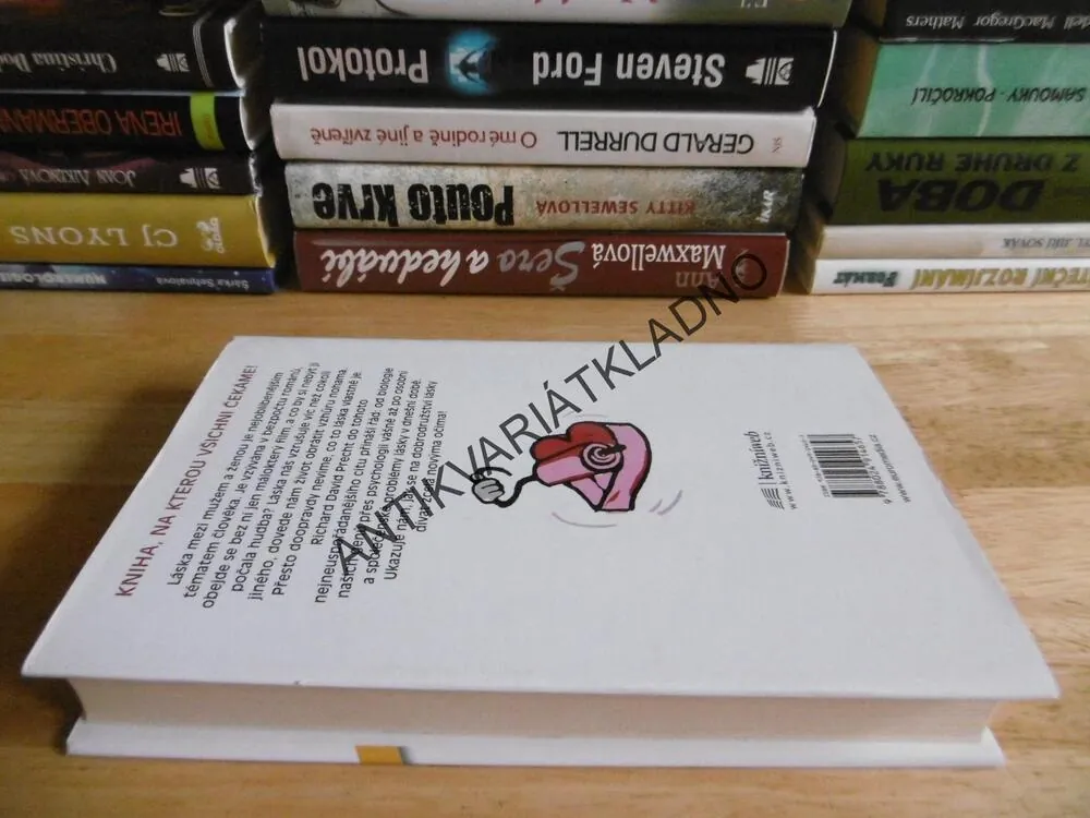 LÁSKA, NEUSPOŘÁDANÝ CIT, RICHARD DAVID PRECHT, **an