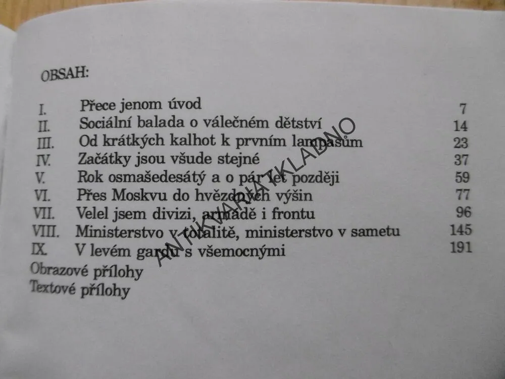 NA ROVINU, MIROSLAV VACEK, ARMÁDNÍ GENERÁL V ZÁLOZE, **an
