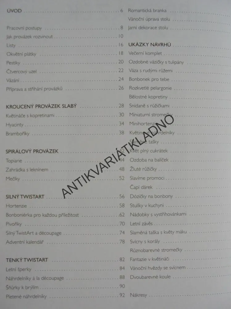 KOUZELNÝ PROVÁZEK Z PAPÍRU, NOVÝ MATERIÁL, NÁPADY, **an