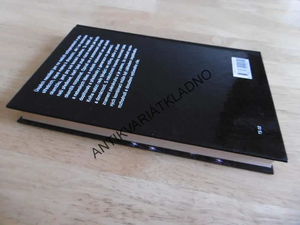 NEZNÁMÁ MOC LUNY, JOHANNA PAUNGGEROVÁ, **an