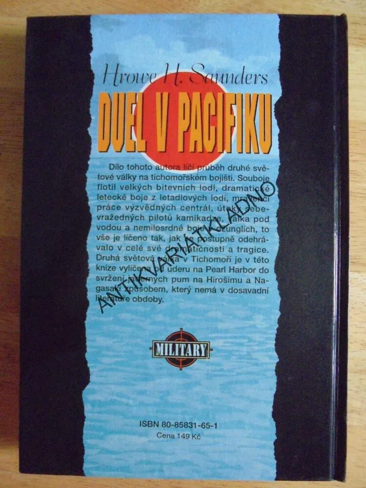 DUEL V PACIFIKU, HROWE H.SAUNDERS, LETECTVÍ, **an