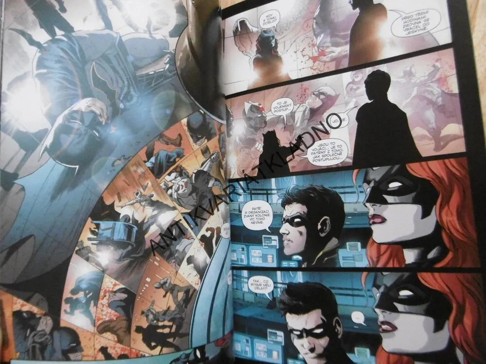 BATMAN, DETECTIVE COMICS, VE STÍNU NETOPÝRŮ, KOMIKS DC COMICS 1., **an