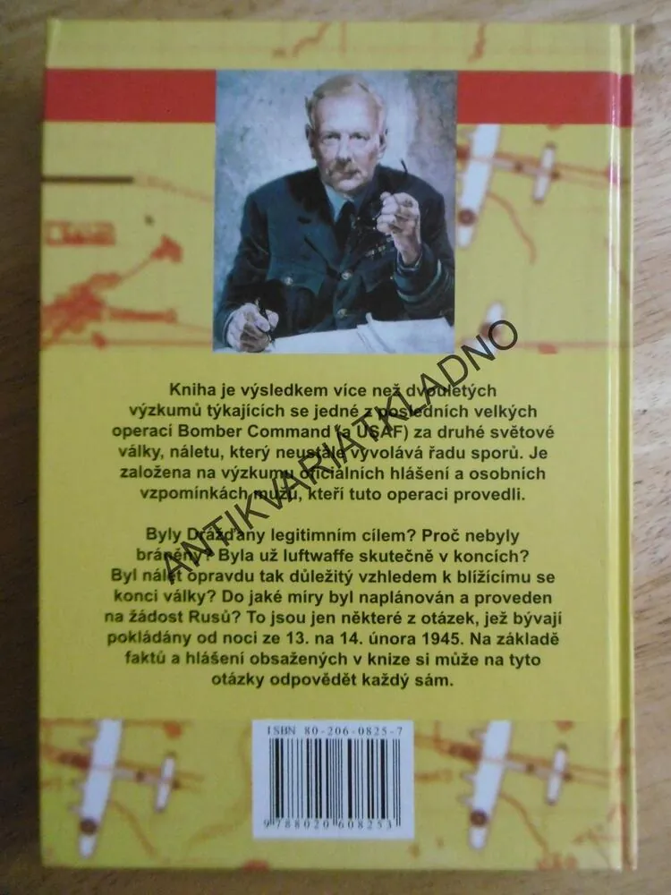 CÍL: DRÁŽĎANY, ALAN COOPER, **an