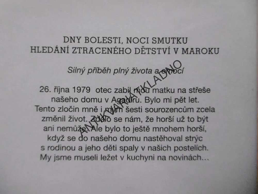 PLÁČ V POUŠTI, WARDA SAILLO, **an