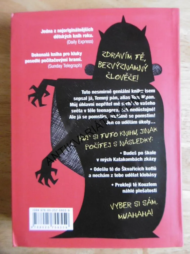 TEMNÝ PÁN, ŠKOLNÍ ROKY, TOM NIPAN, **an