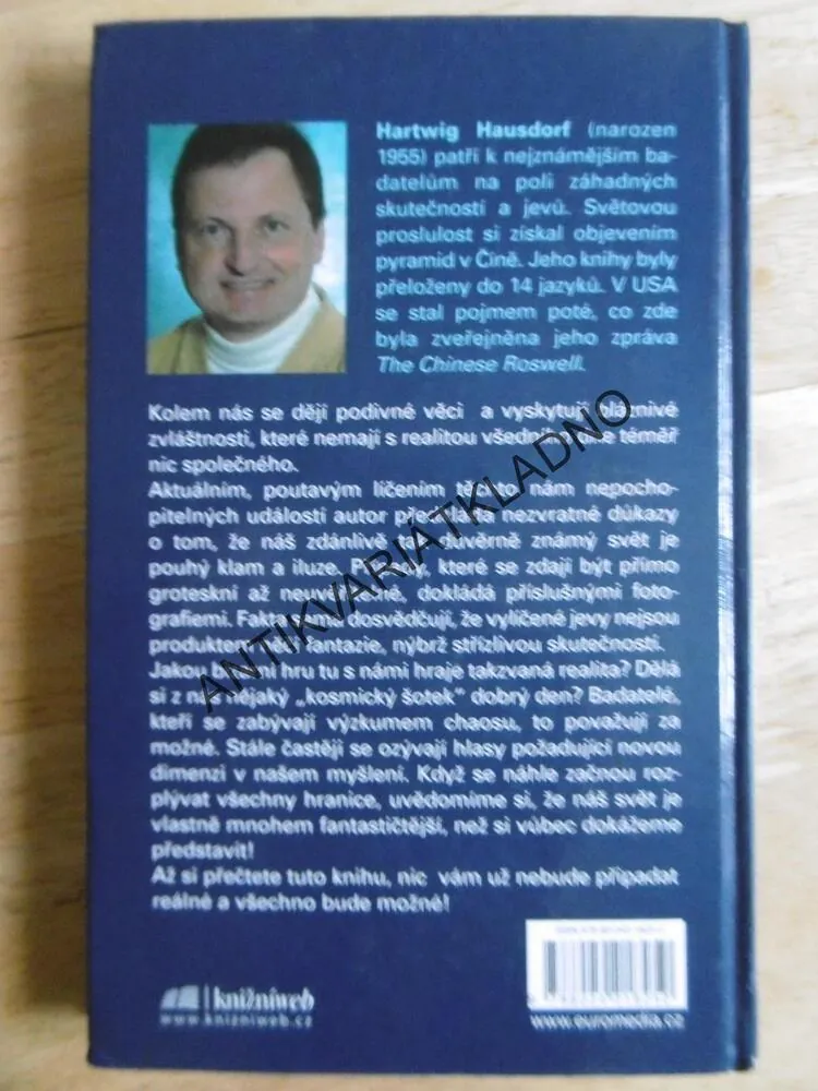 BIZARNÍ SKUTEČNOSTI, HARTWIG HAUSDORF, **an
