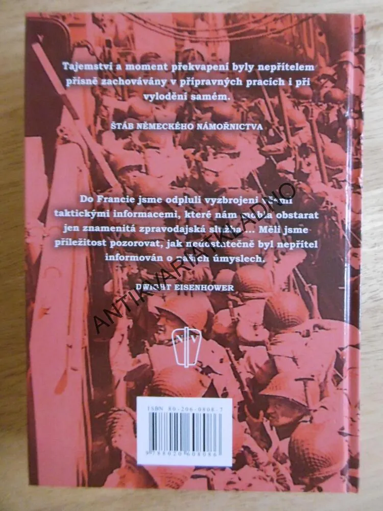 TAJEMSTVÍ DNE D, GILLES PERRAULT, **an