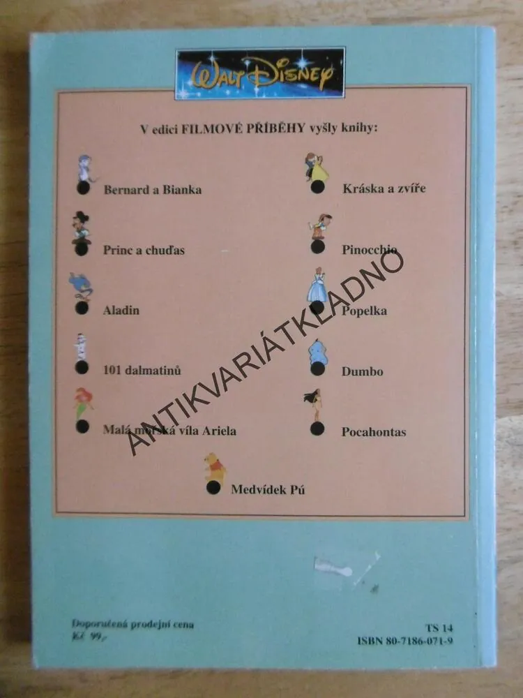 MEDVÍDEK PÚ, WALT DISNEY, **an