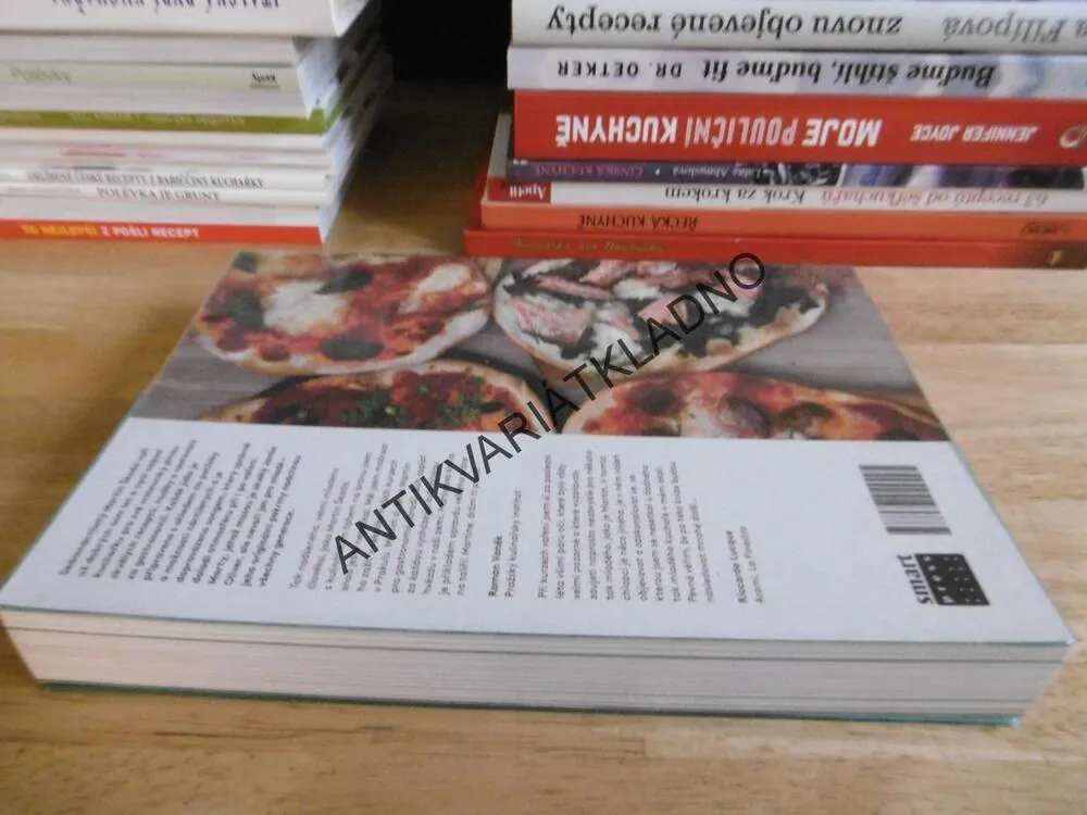 ŠKODA NEVAŘIT, KUCHAŘKA PLNÁ HUDBY, MARTIN ŠKODA, **an