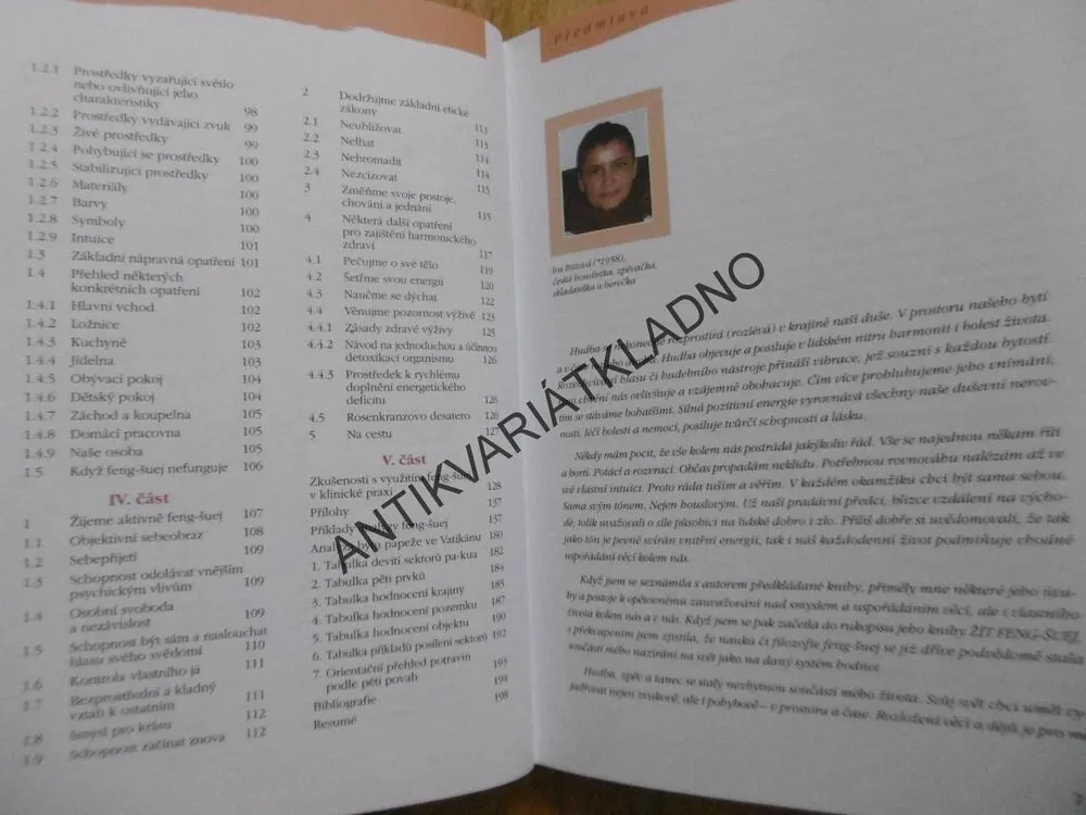 ŽÍT FENG ŠUEJ V NAŠICH PODMÍNKÁCH, ANDREW ALOIS URBIŠ, **an