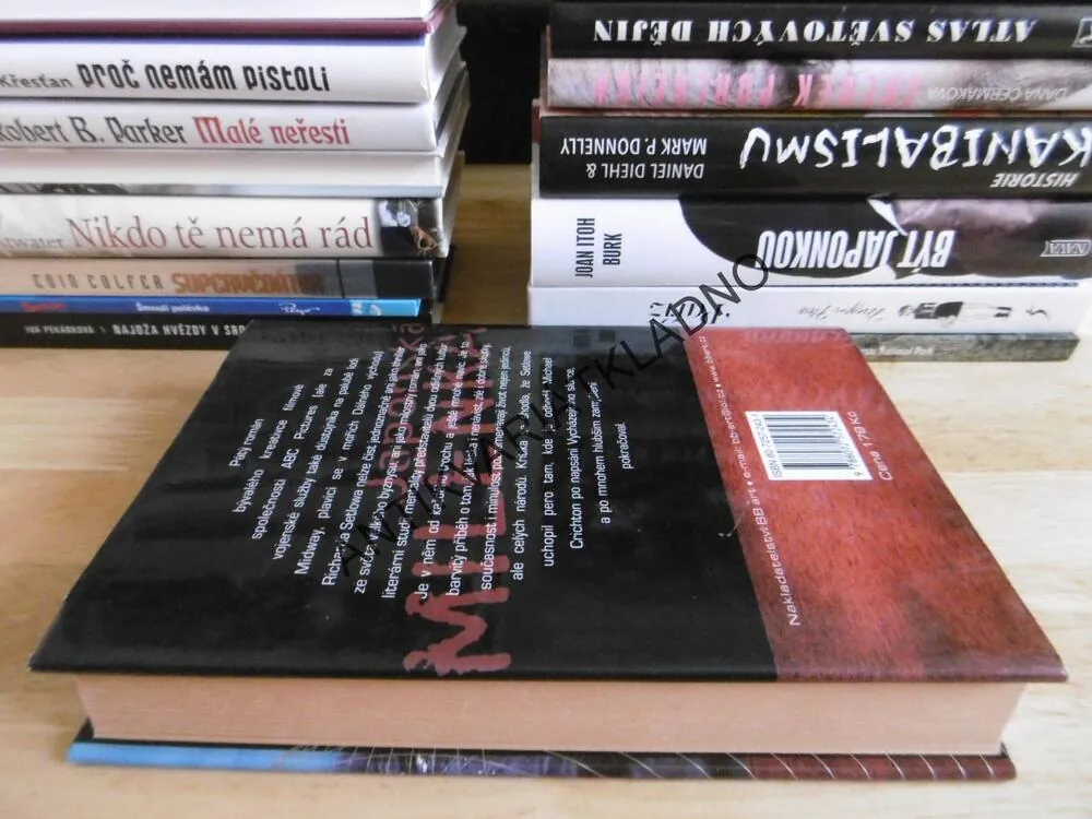 JAPONSKÁ MILENKA, RICHARD SETLOWE, **an