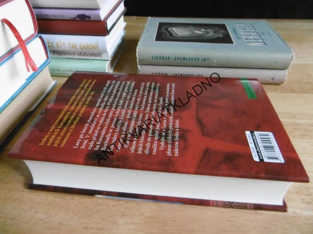 HADÍ ŽENA, HERNÁN HUARACHE MAMANI, **an