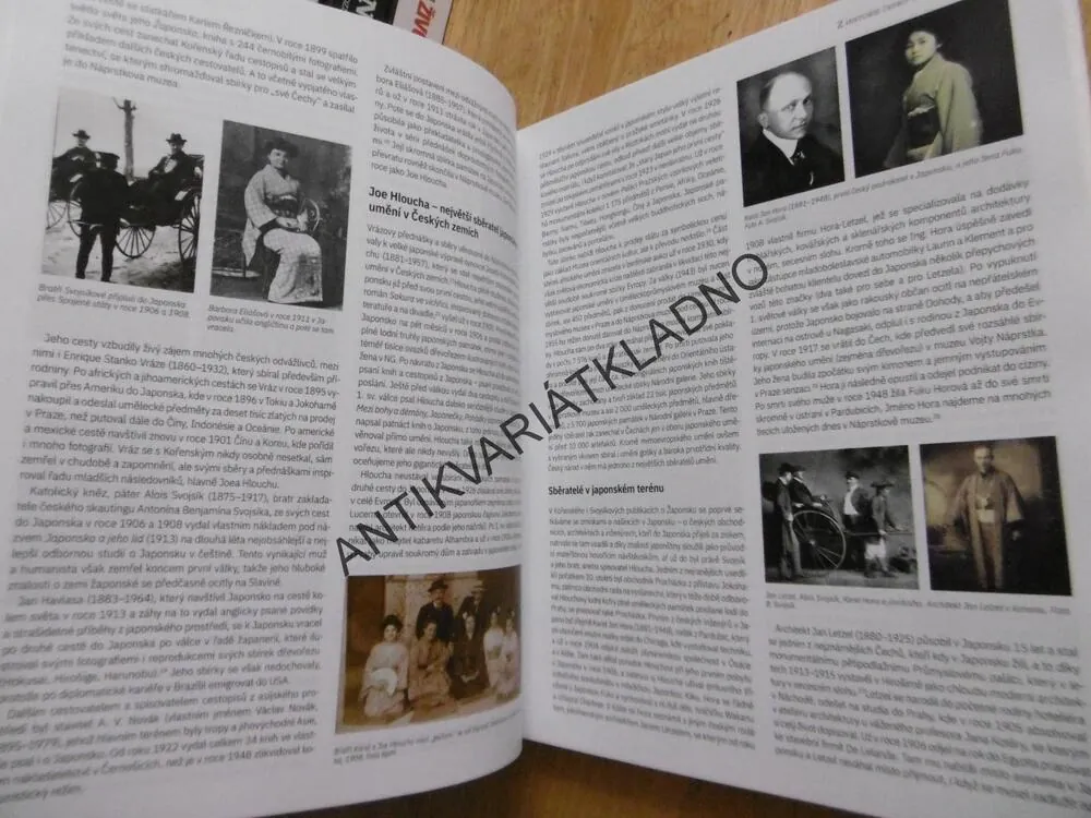 OKNO DO STALETÍ ČESKO-JAPONSKÝCH VZTAHŮ, **an