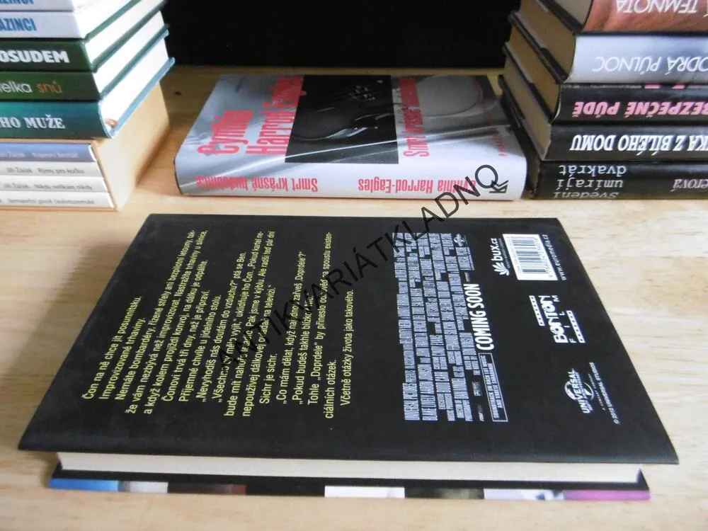 DIVOŠI, DON WINSLOW, **an